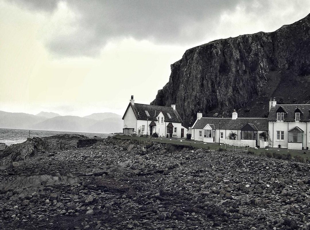 How to Find and Install the App via APKPure (Step-by-Step)